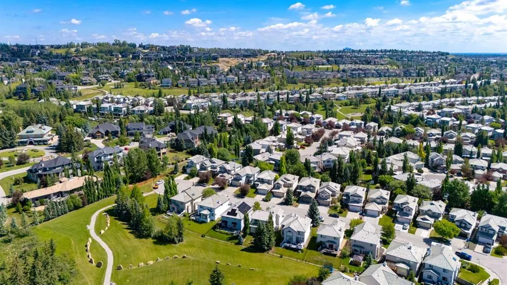 21 Springbank Rise SW