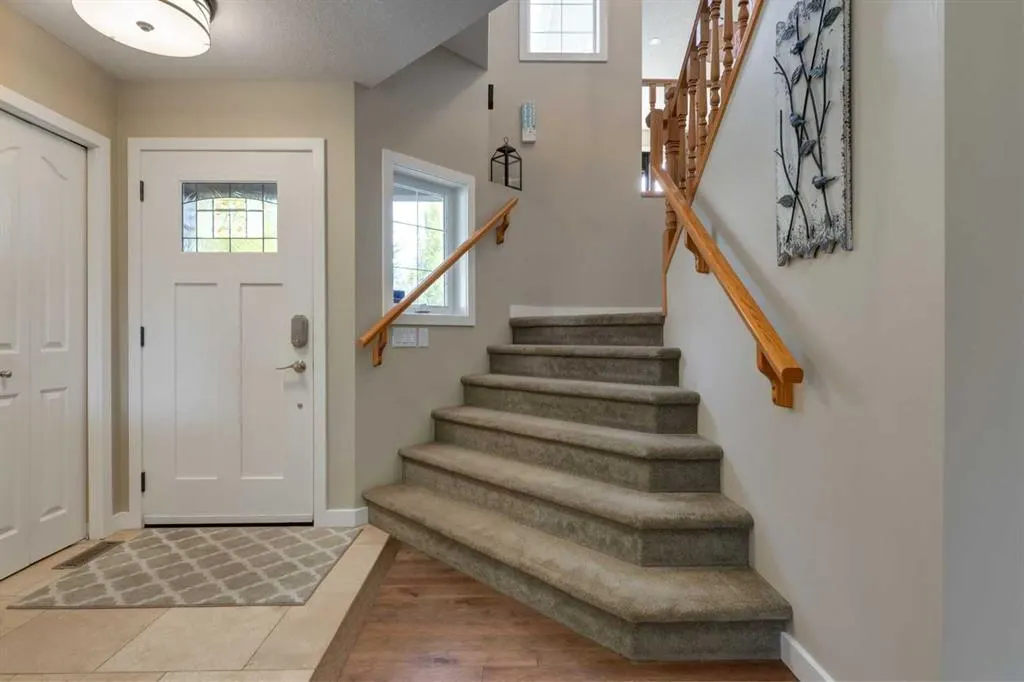 21 Springbank Rise SW