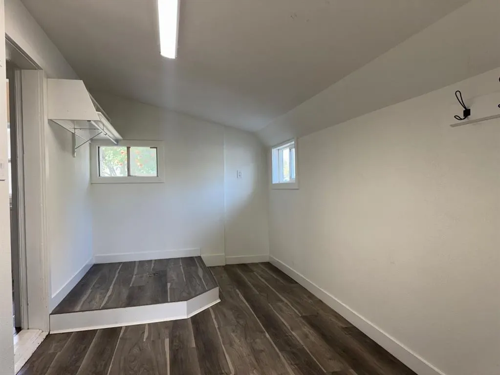 11104 102 Avenue