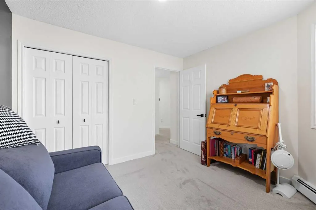 7451 Springbank Boulevard SW, #1211