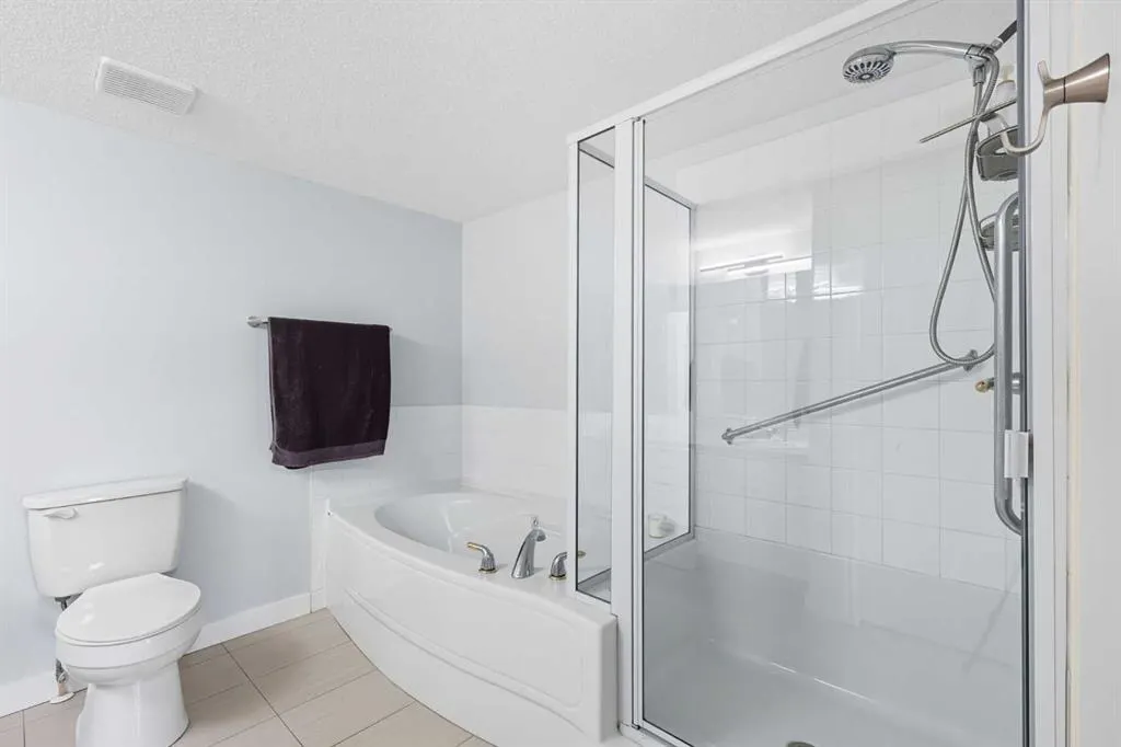 7451 Springbank Boulevard SW, #1211