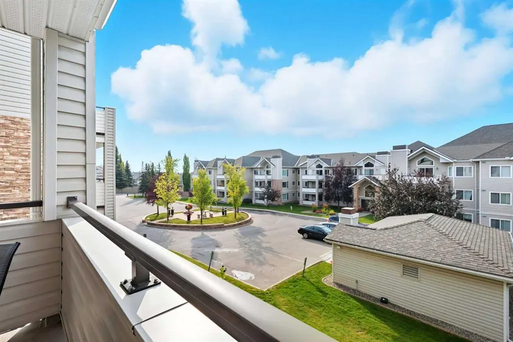 7451 Springbank Boulevard SW, #1211