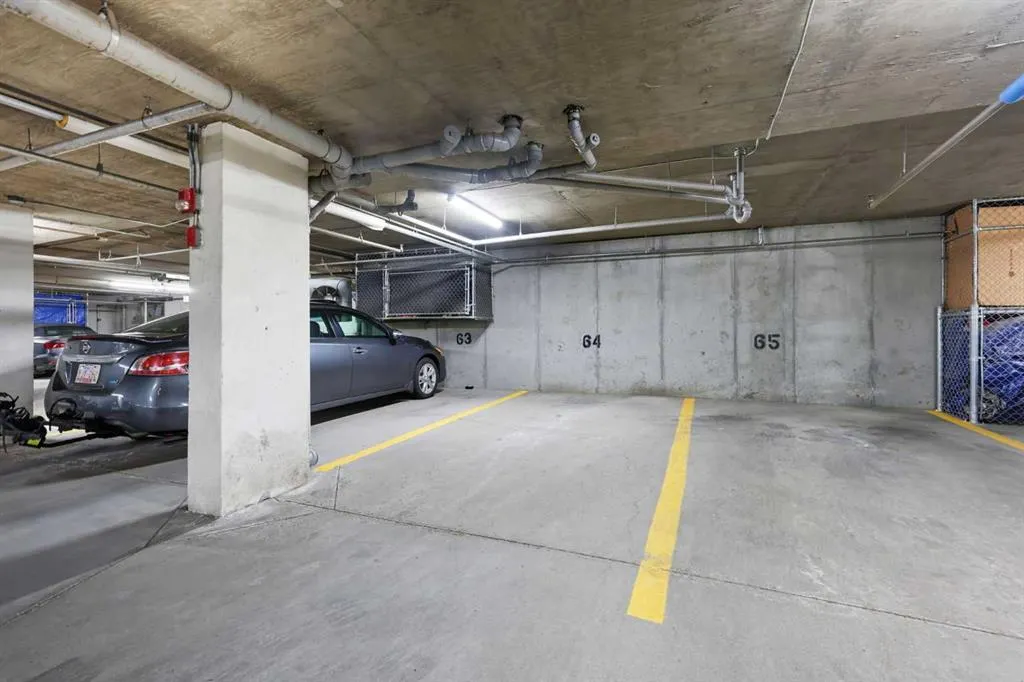 7451 Springbank Boulevard SW, #1211