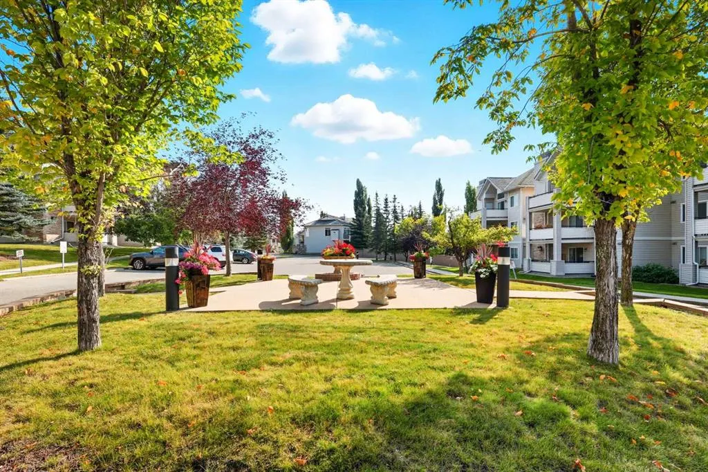 7451 Springbank Boulevard SW, #1211