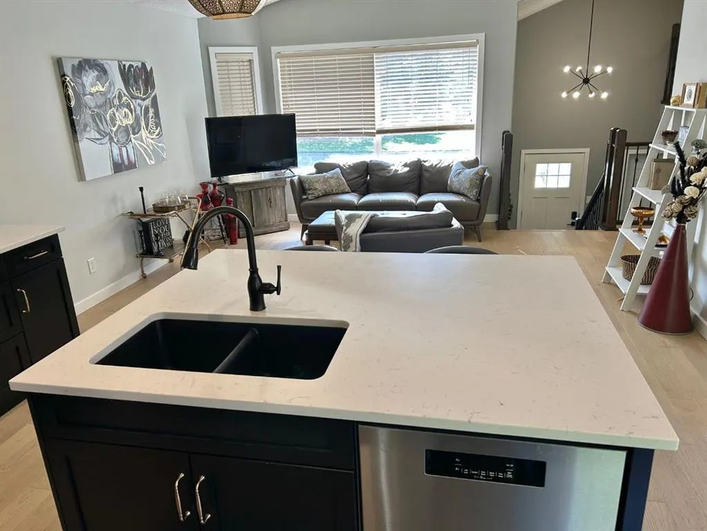 112 Rivermill Landing W