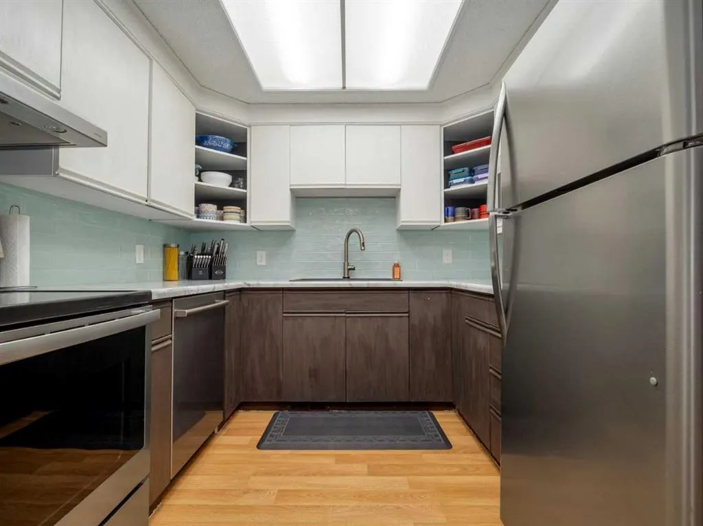 4025 Glacier Avenue S, #13