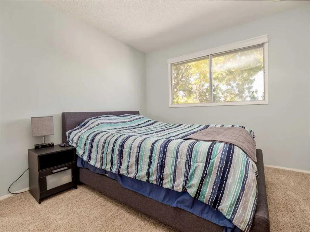 4025 Glacier Avenue S, #13