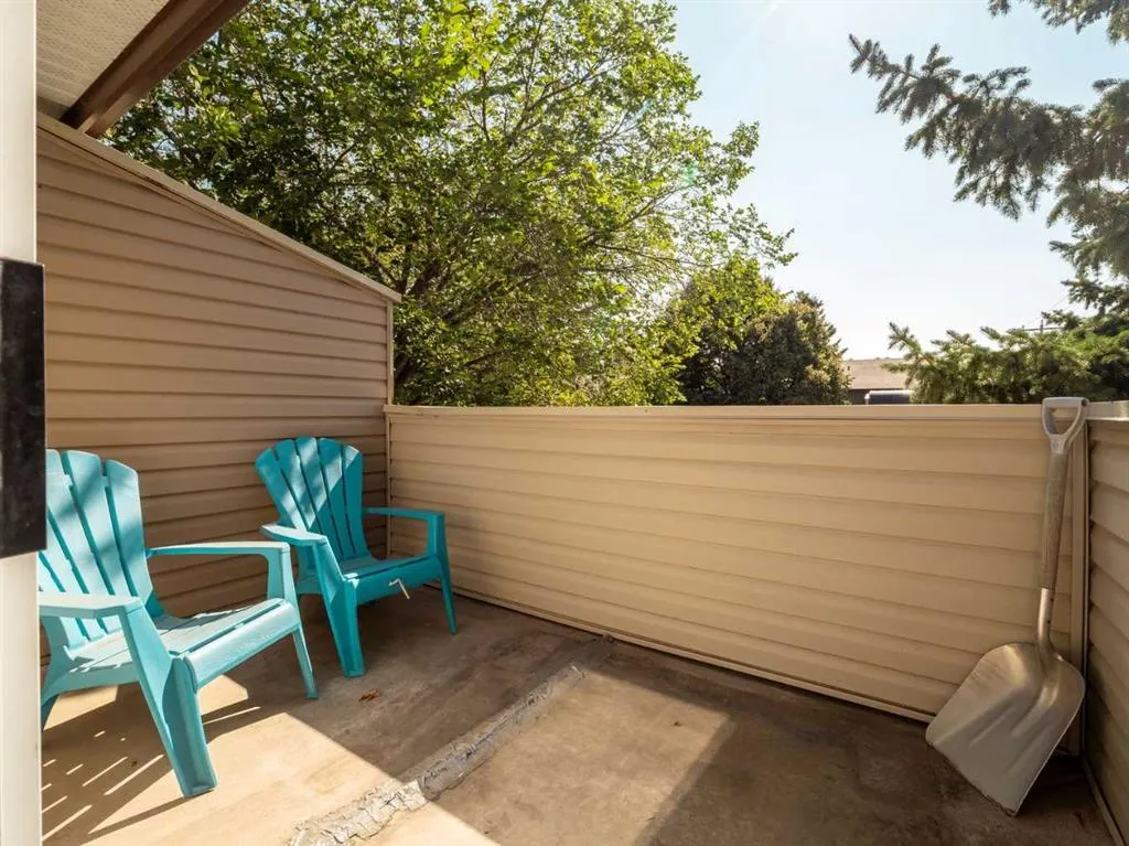 4025 Glacier Avenue S, #13