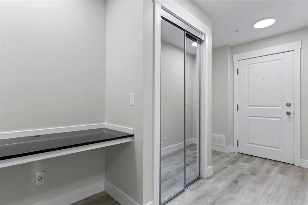 11 Mahogany Row SE, #3112