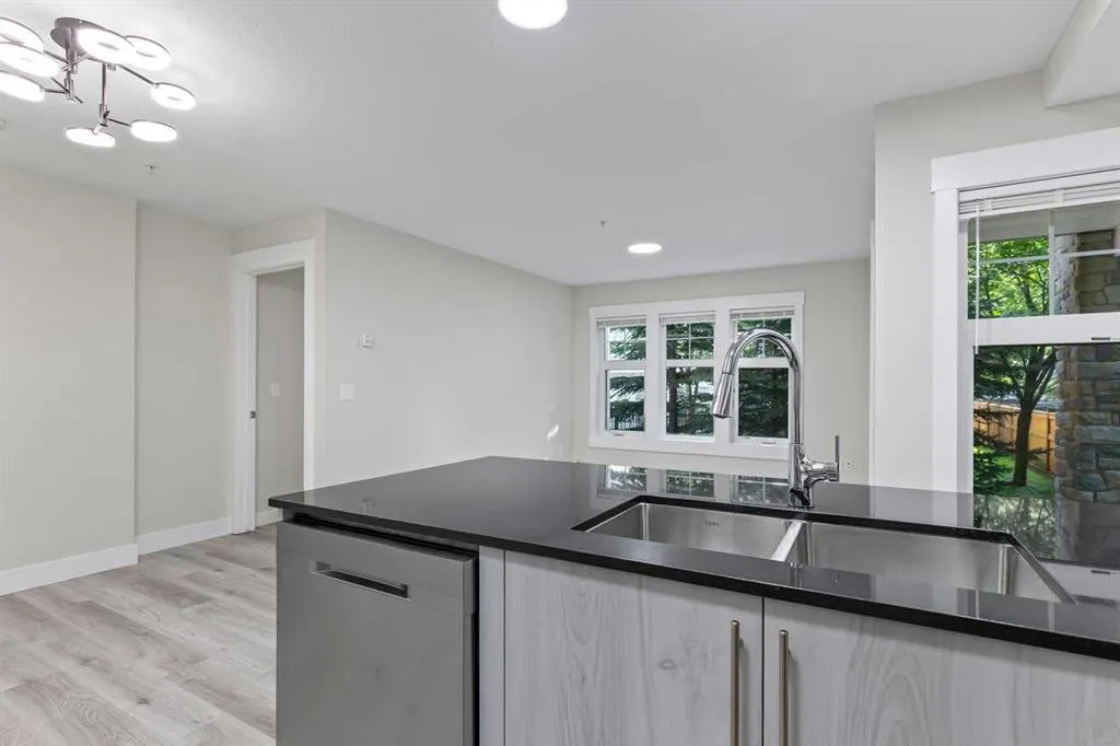 11 Mahogany Row SE, #3112