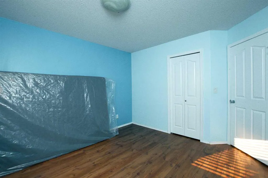 8806 114A Avenue