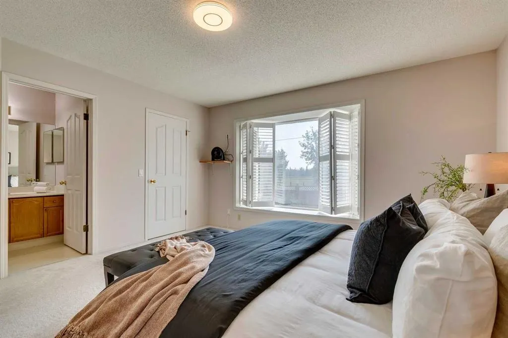 33 Shawnee View SW
