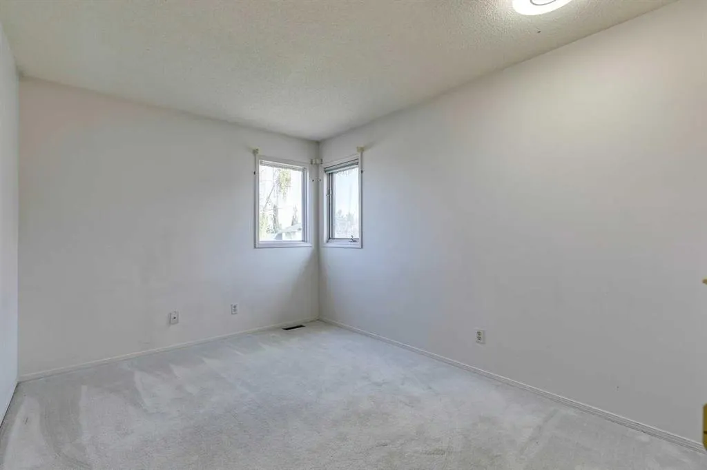 33 Shawnee View SW