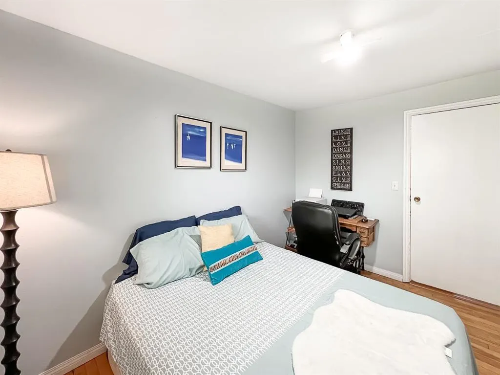 78301 Range Road 201