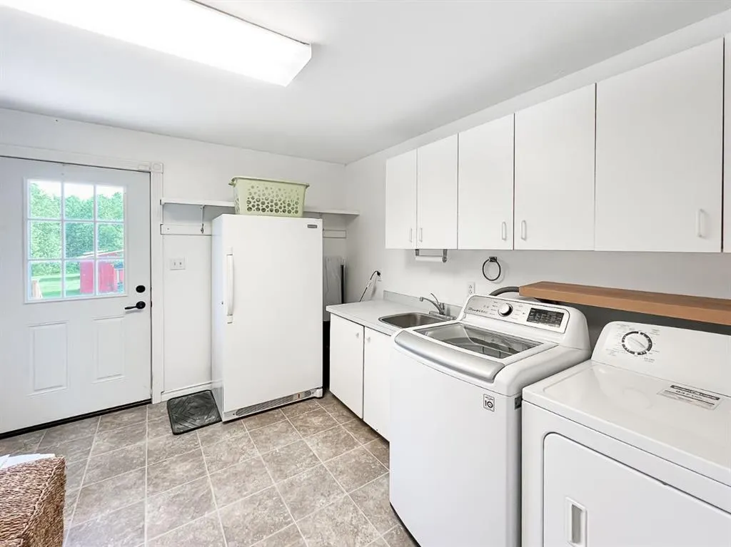 78301 Range Road 201