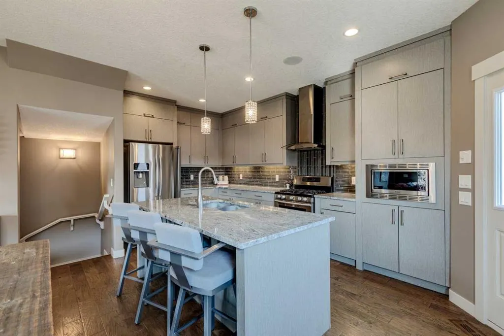 4613 17 Avenue NW, #2
