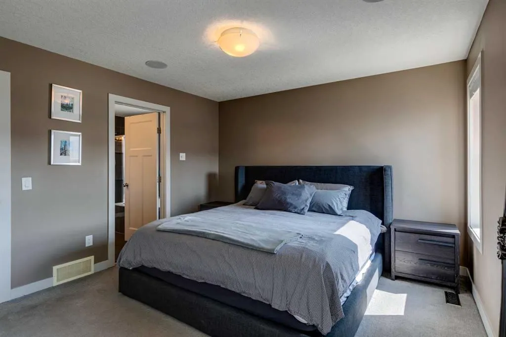 4613 17 Avenue NW, #2