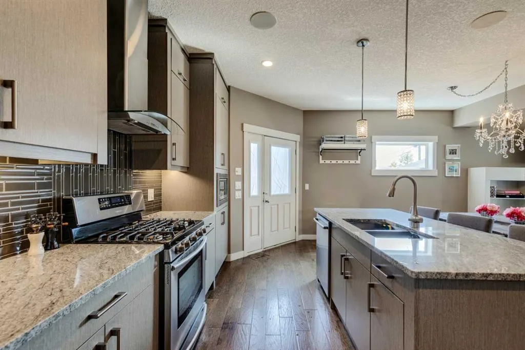4613 17 Avenue NW, #2