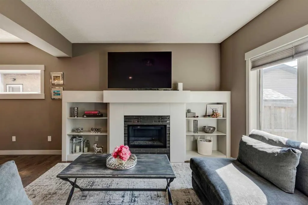 4613 17 Avenue NW, #2
