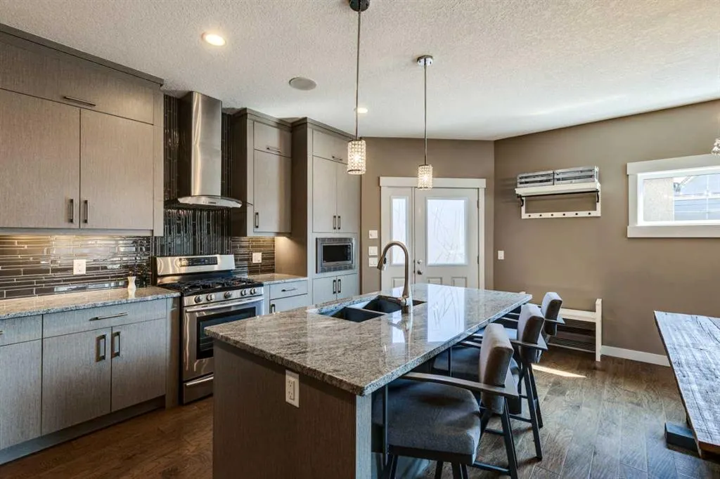 4613 17 Avenue NW, #2