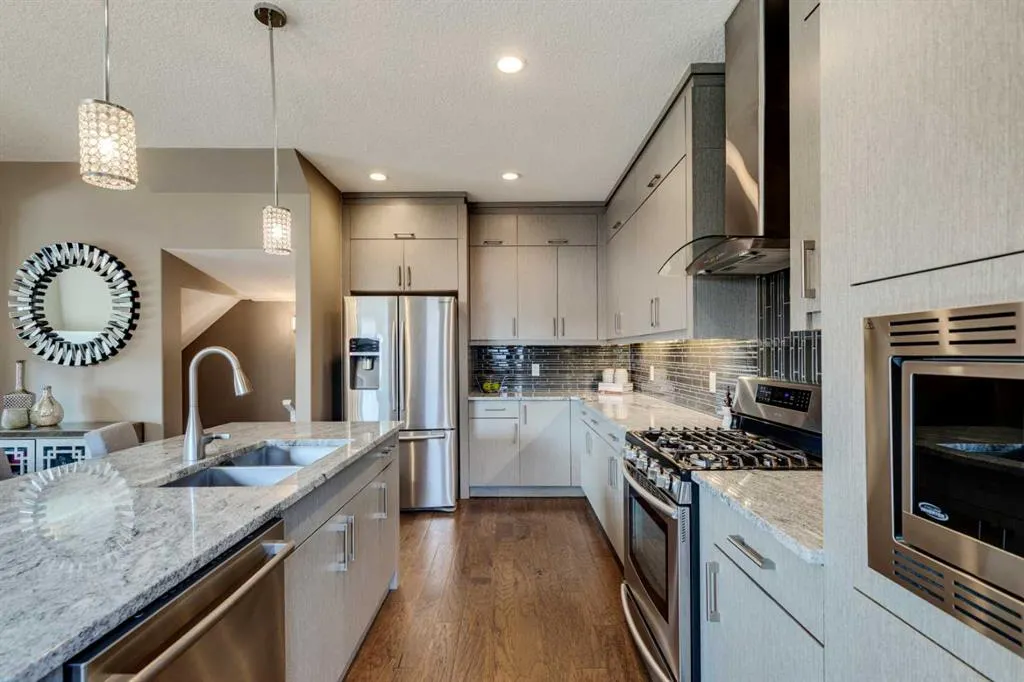 4613 17 Avenue NW, #2