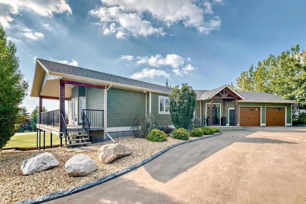 254041 Township Road 435