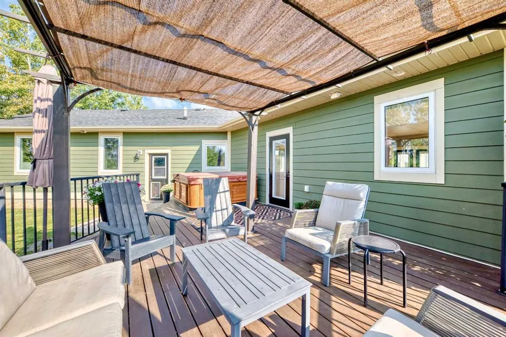 254041 Township Road 435