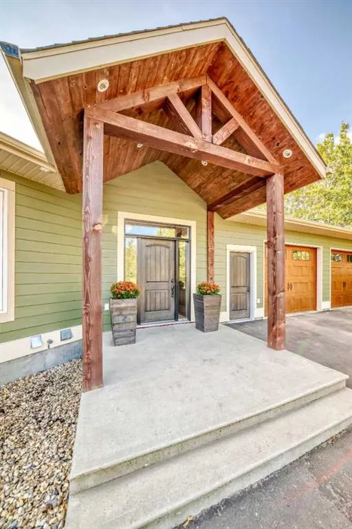 254041 Township Road 435