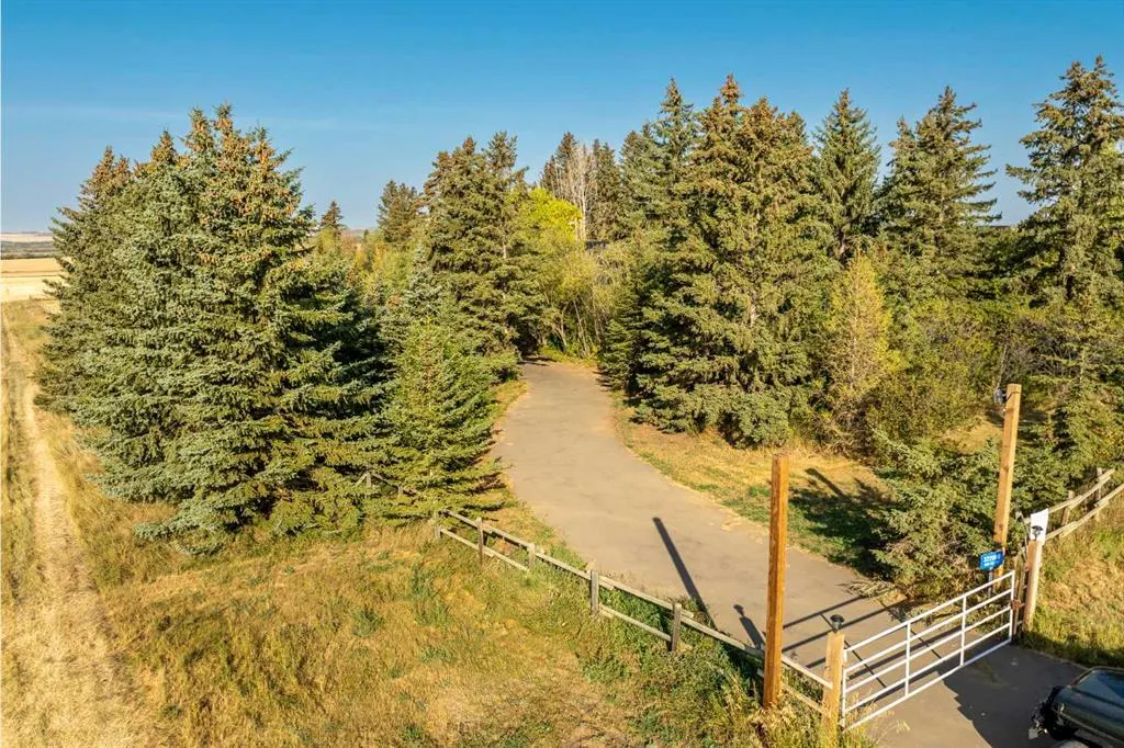 322060 Range Road 261