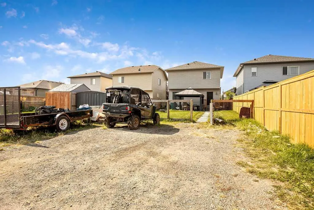 35 Drake Landing Boulevard