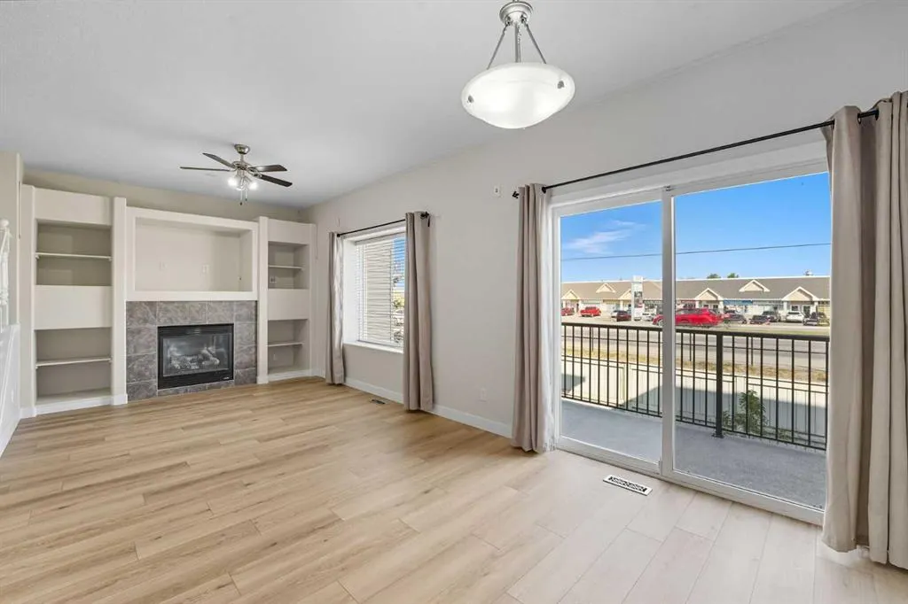 720 Willowbrook Road NW, #905