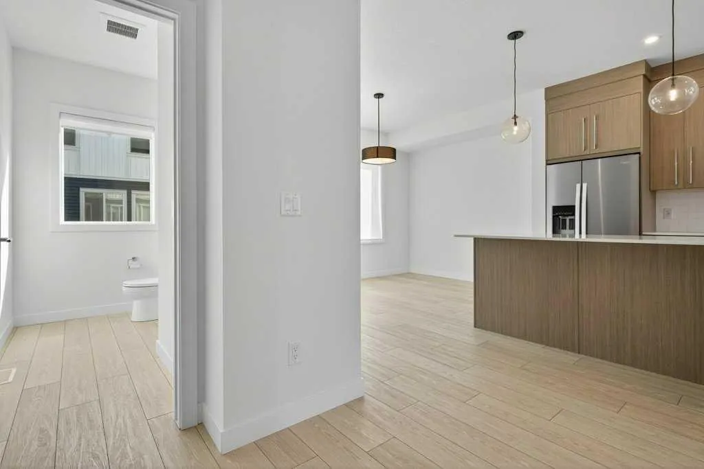 280 Chelsea Road, #2204