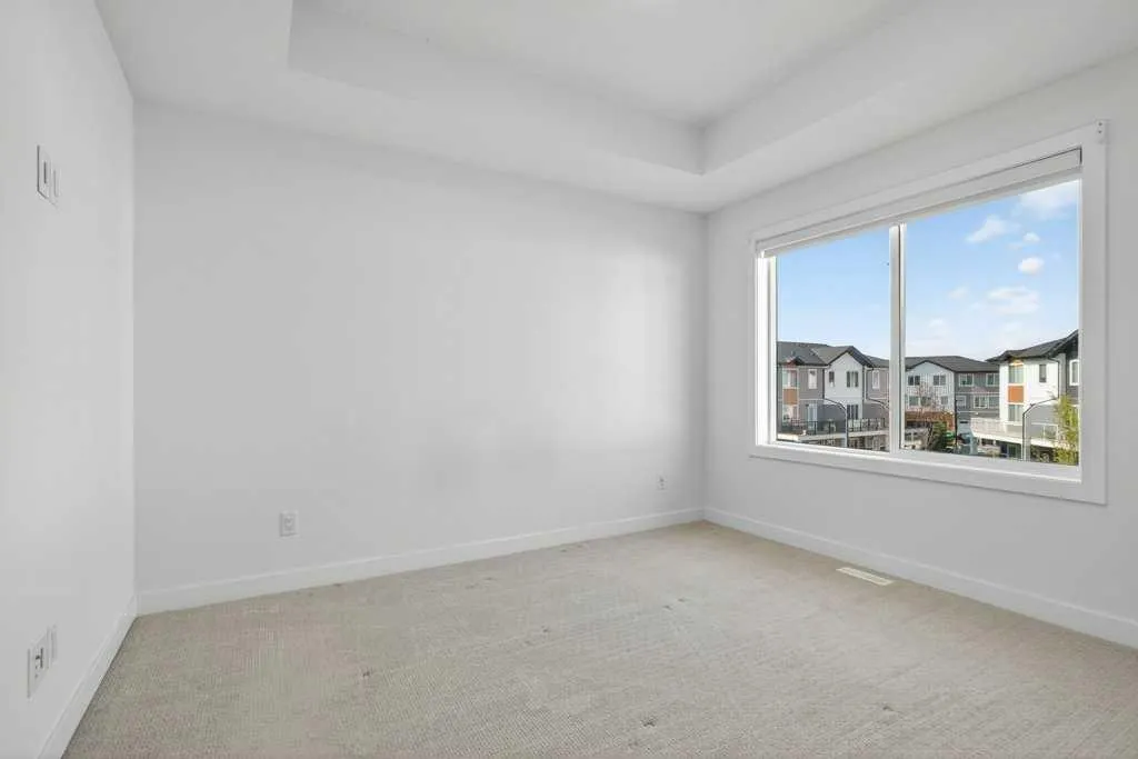 280 Chelsea Road, #2204