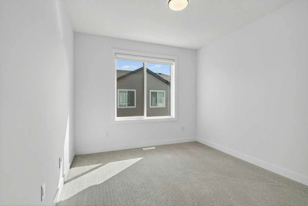 280 Chelsea Road, #2204