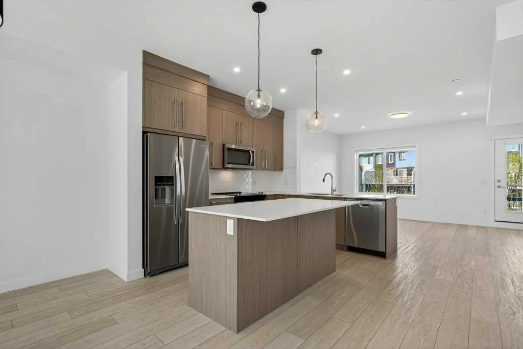 280 Chelsea Road, #2204