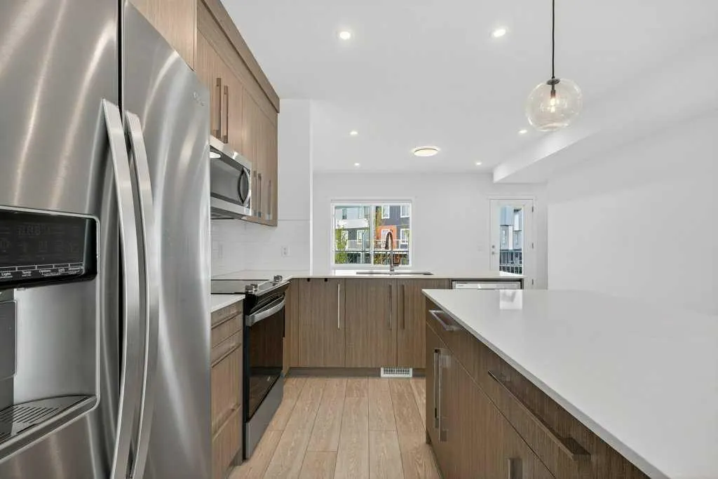 280 Chelsea Road, #2204