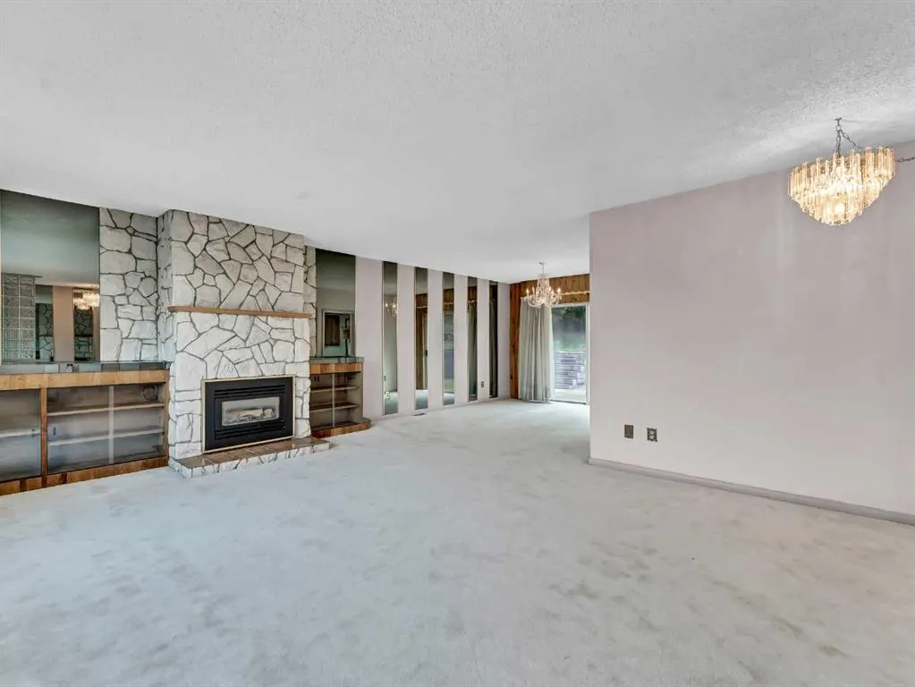 3 2 Street SE