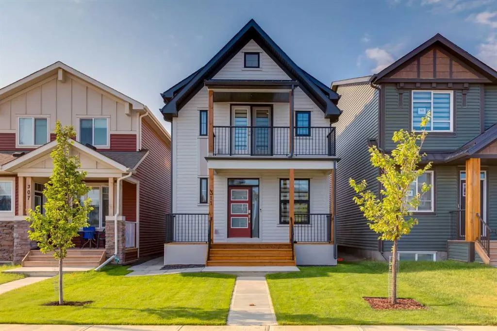 311 Livingston View NW
