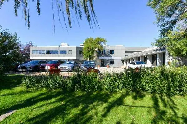 5917 1a Street SW, #202