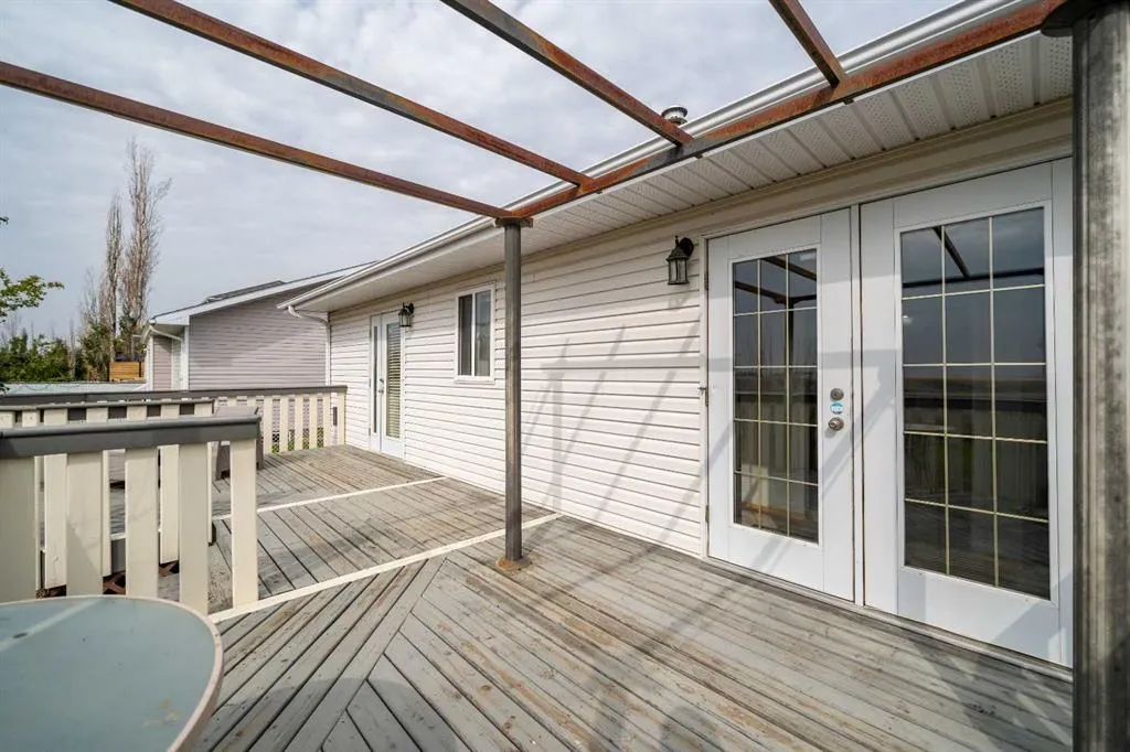 14 Redcliff Way SW
