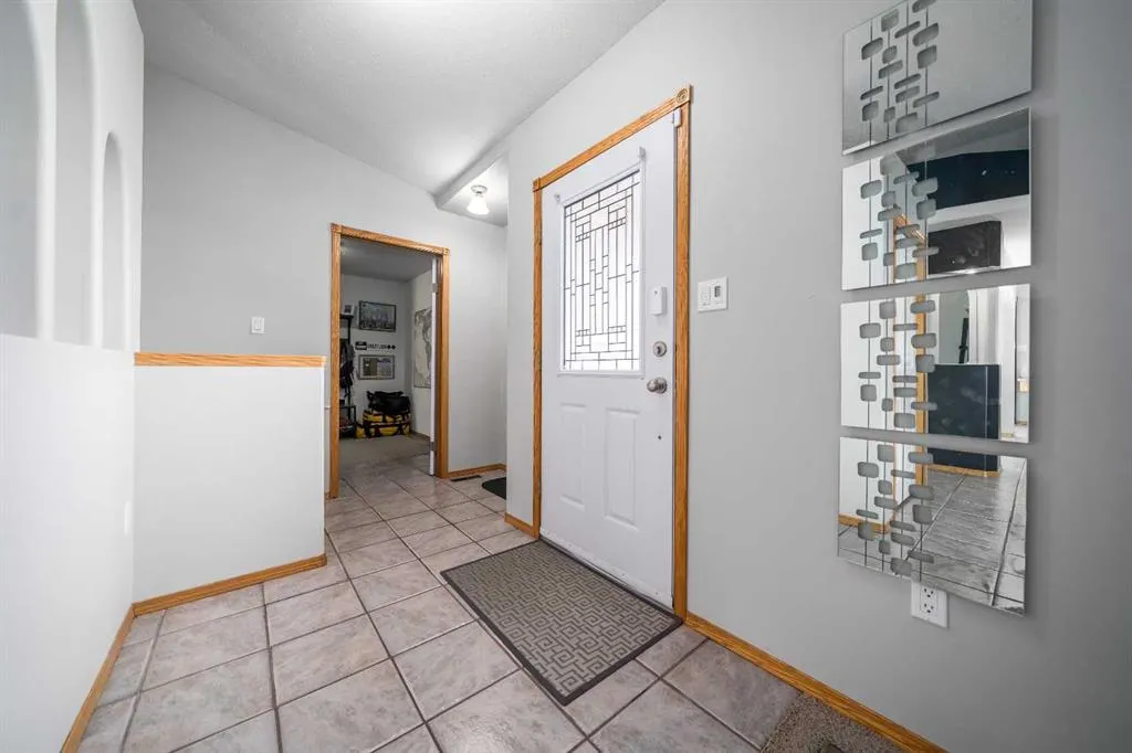 14 Redcliff Way SW