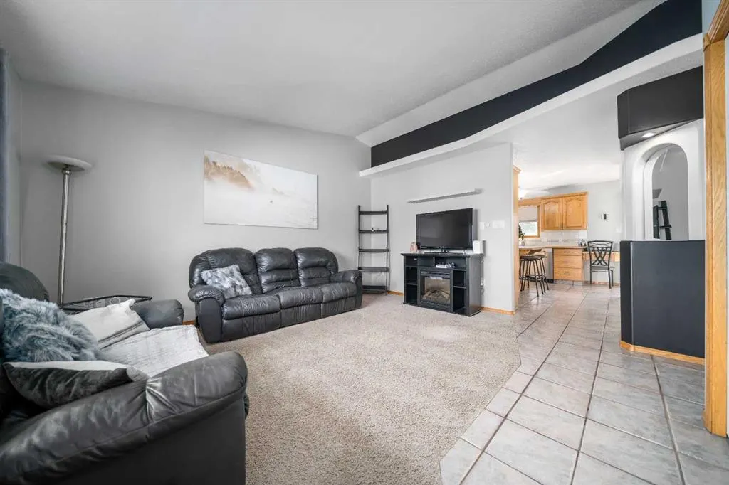 14 Redcliff Way SW