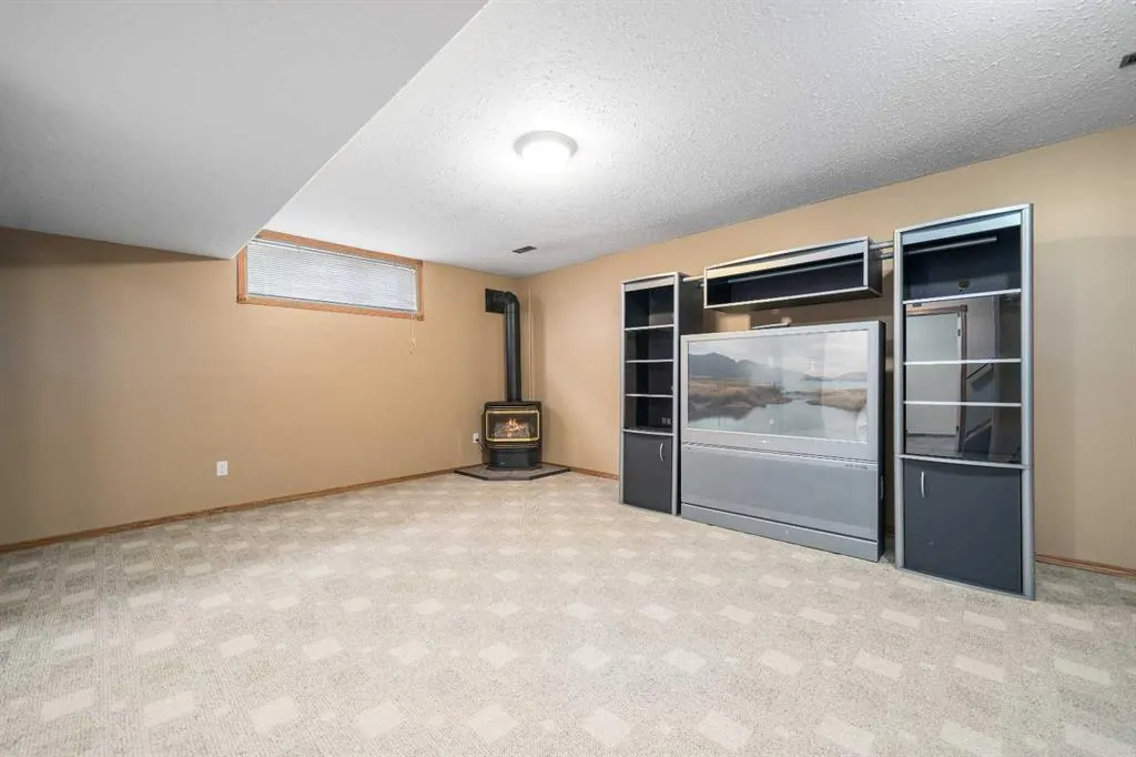 14 Redcliff Way SW