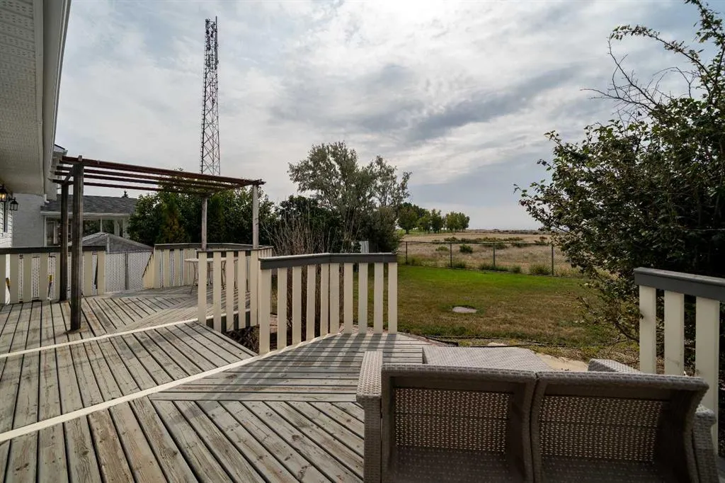 14 Redcliff Way SW
