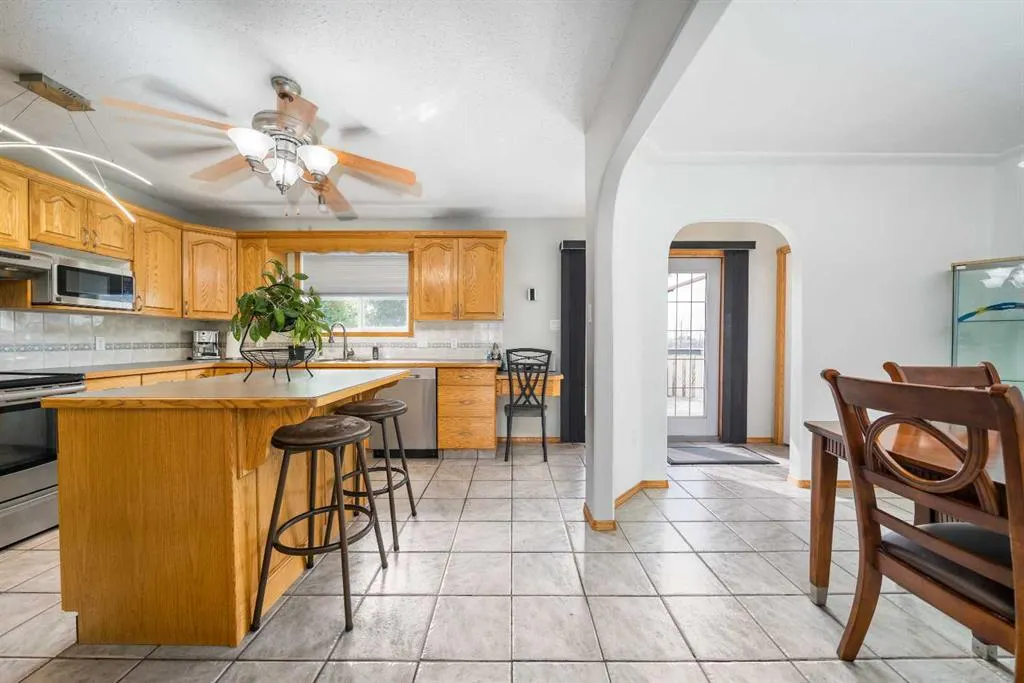 14 Redcliff Way SW