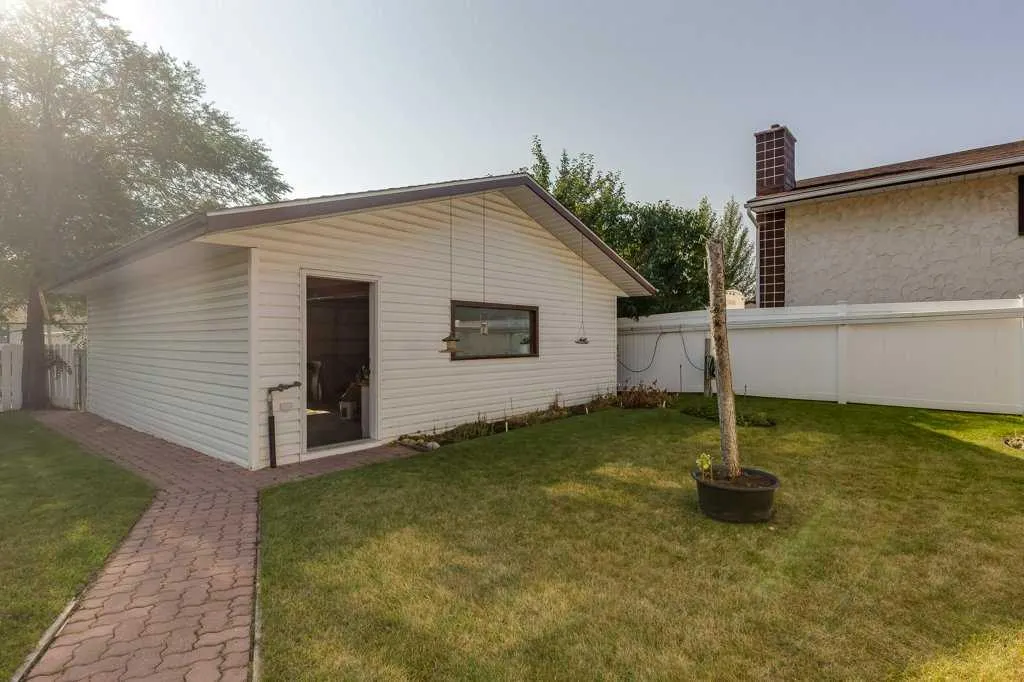 37 Mitchell Avenue