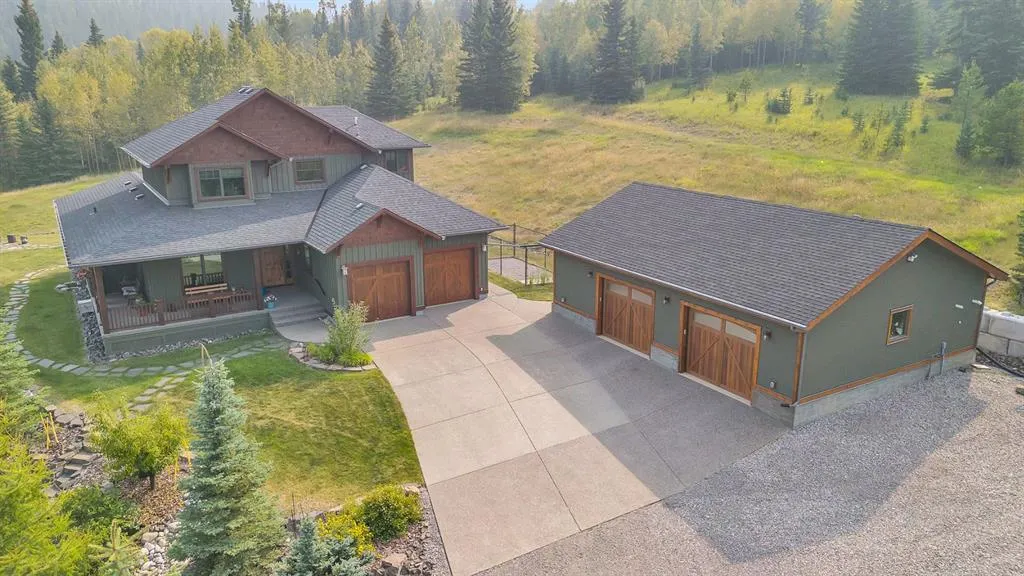 64134 Township Rd 265 West Road
