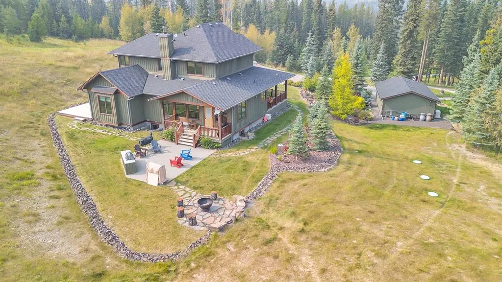 64134 Township Rd 265 West Road