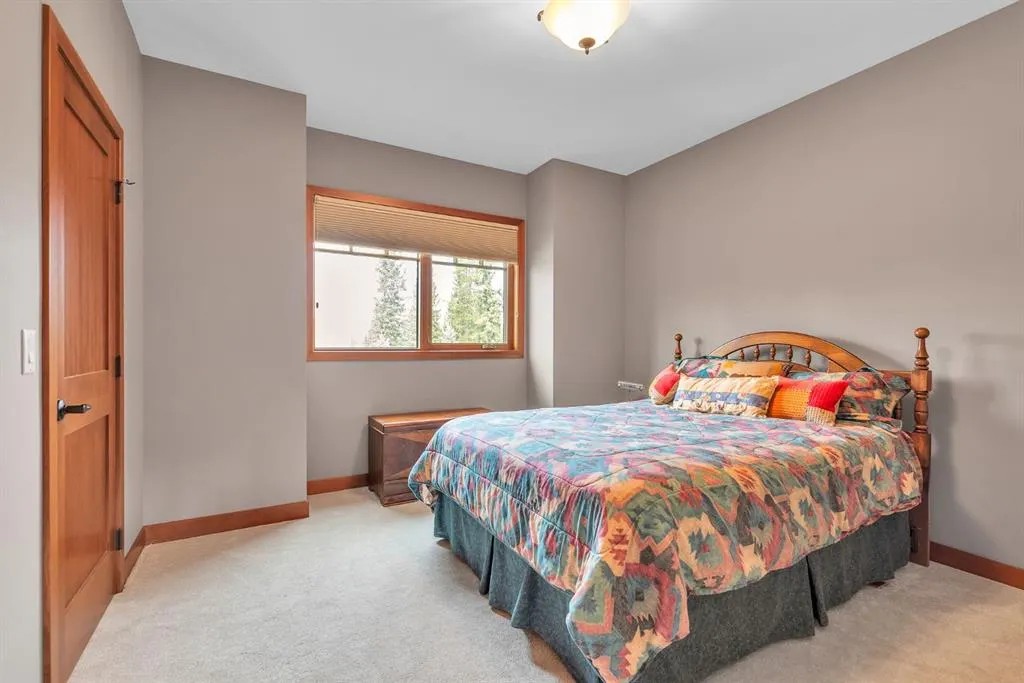 64134 Township Rd 265 West Road