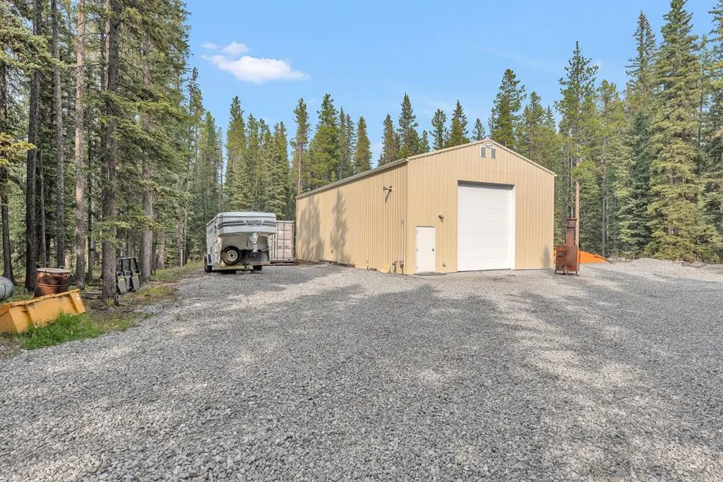 64134 Township Rd 265 West Road